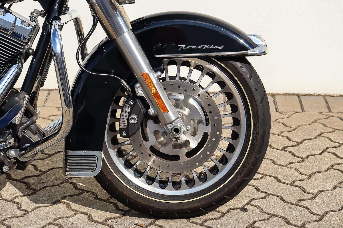 2012 Harley-Davidson road king 1690