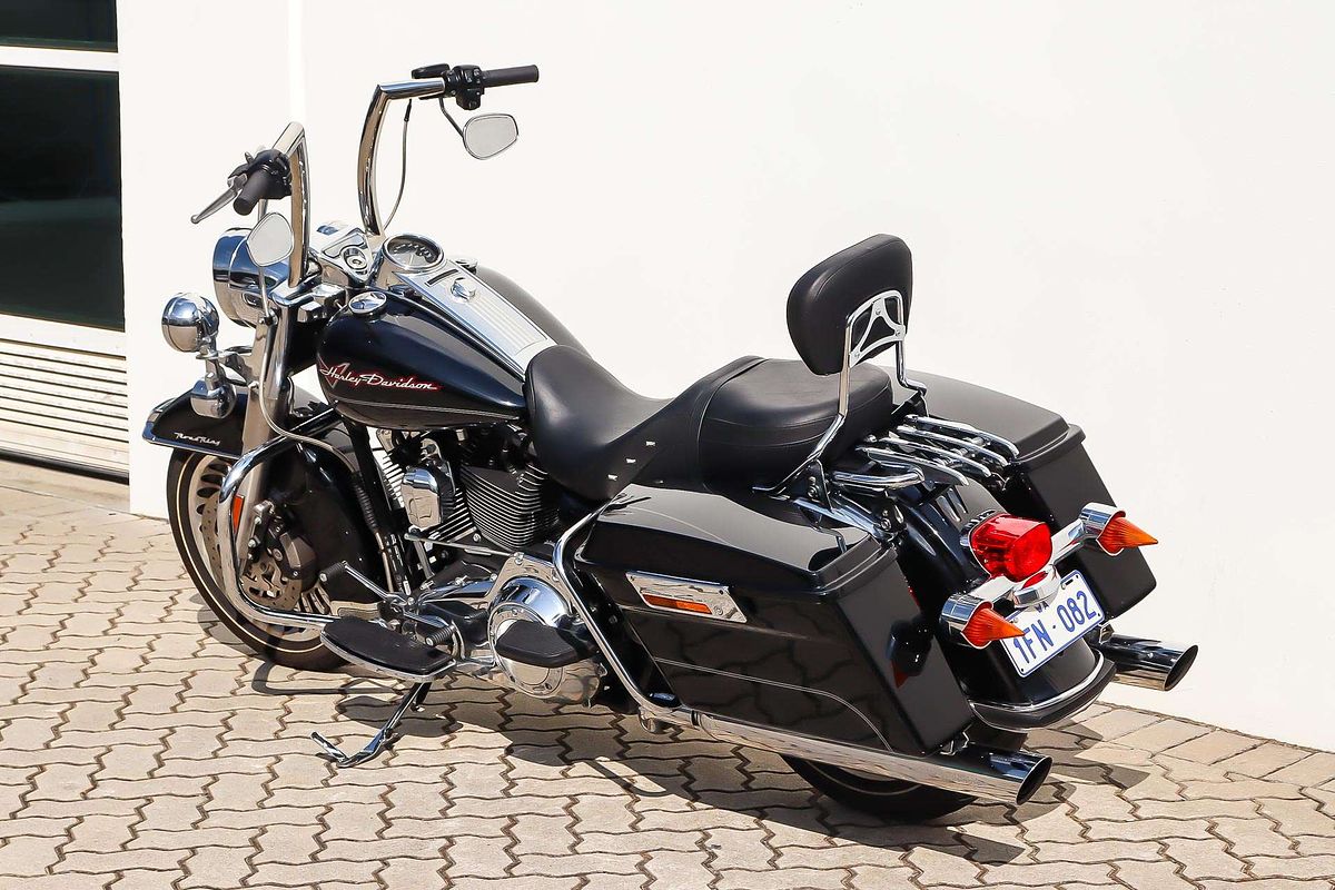 2012 Harley-Davidson road king 1690
