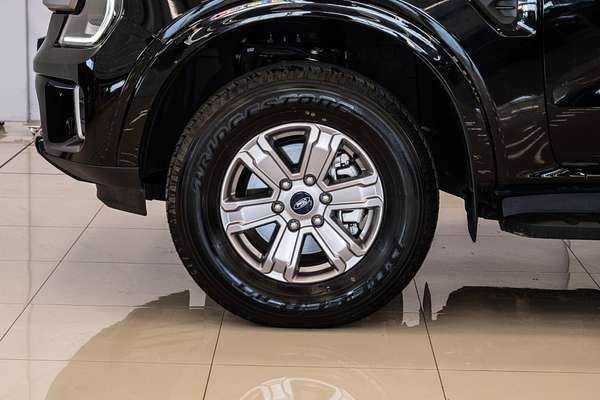 2024 Ford Everest Ambiente