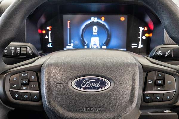 2024 Ford Everest Ambiente