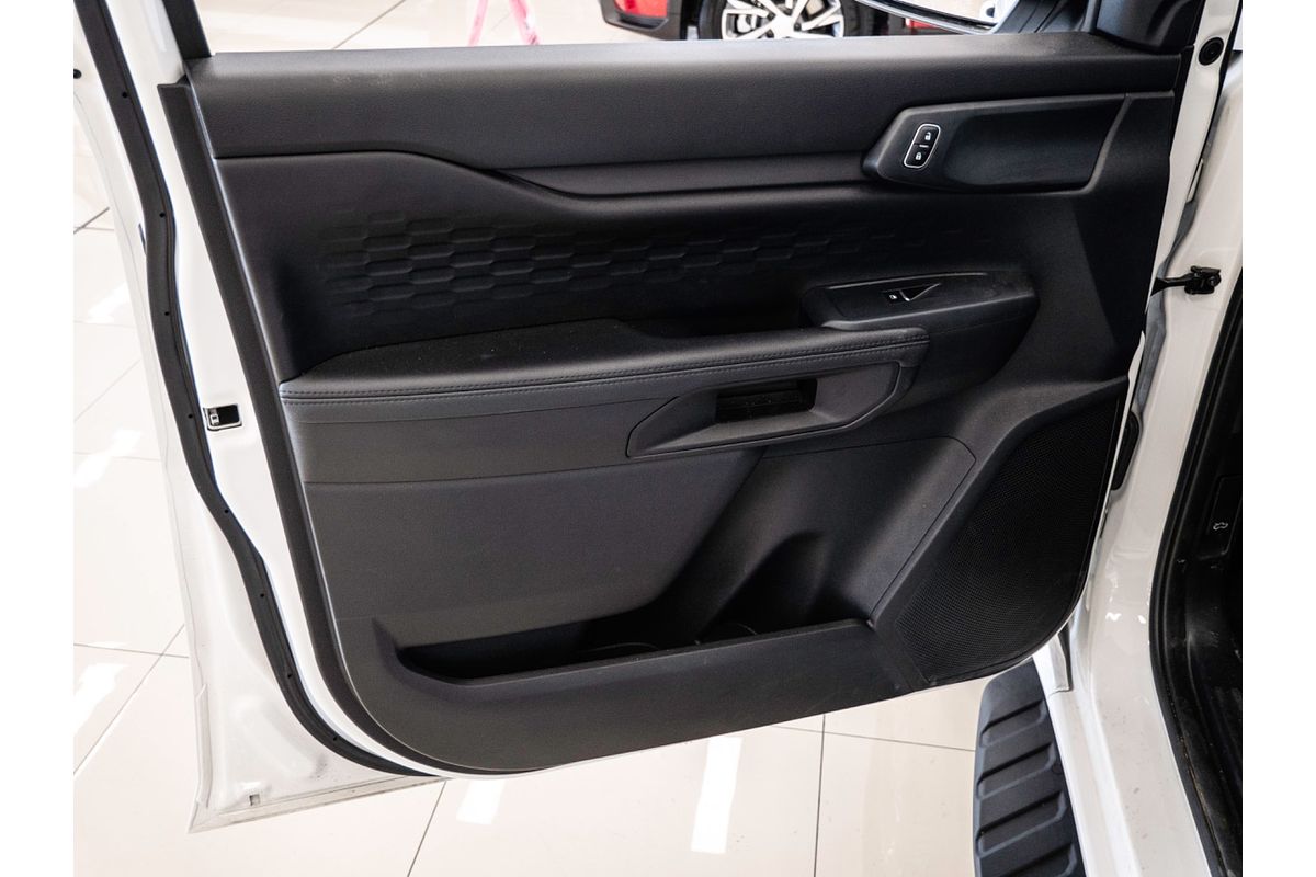 2024 Ford Everest Ambiente