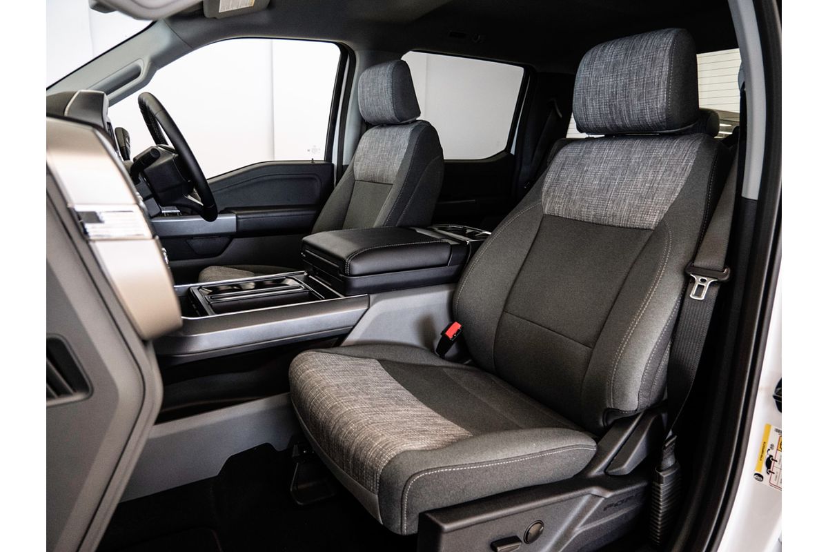 2023 Ford F-150 XLT 4X4 LWB
