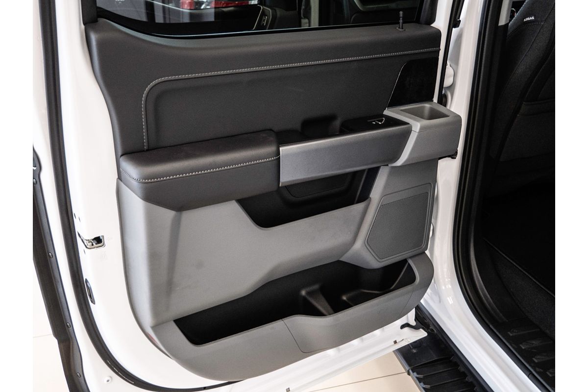 2023 Ford F-150 XLT 4X4 LWB