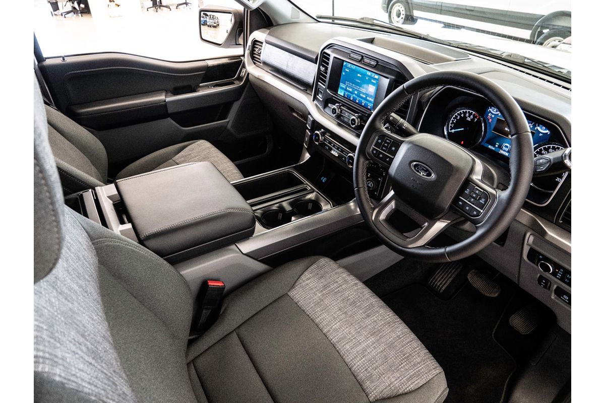 2023 Ford F-150 XLT 4X4 LWB