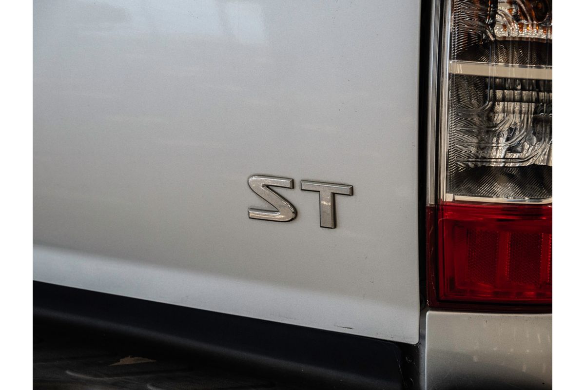 2018 Nissan Navara ST D23 Series 3 4X4