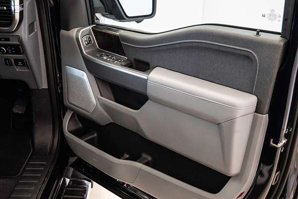 2023 Ford F-150 Lariat 4X4 SWB