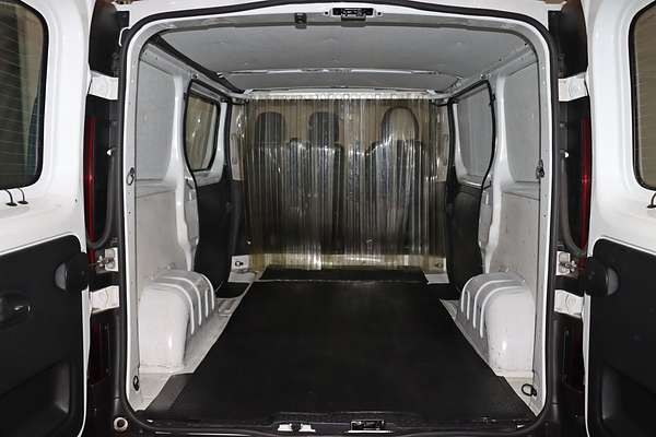 2021 Mitsubishi Express GLX SN SWB