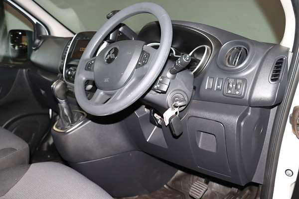 2021 Mitsubishi Express GLX SN SWB