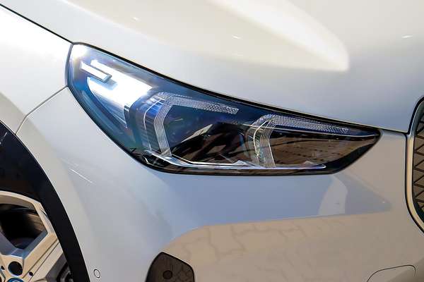 2024 BMW iX1 xDrive30 xLine U11