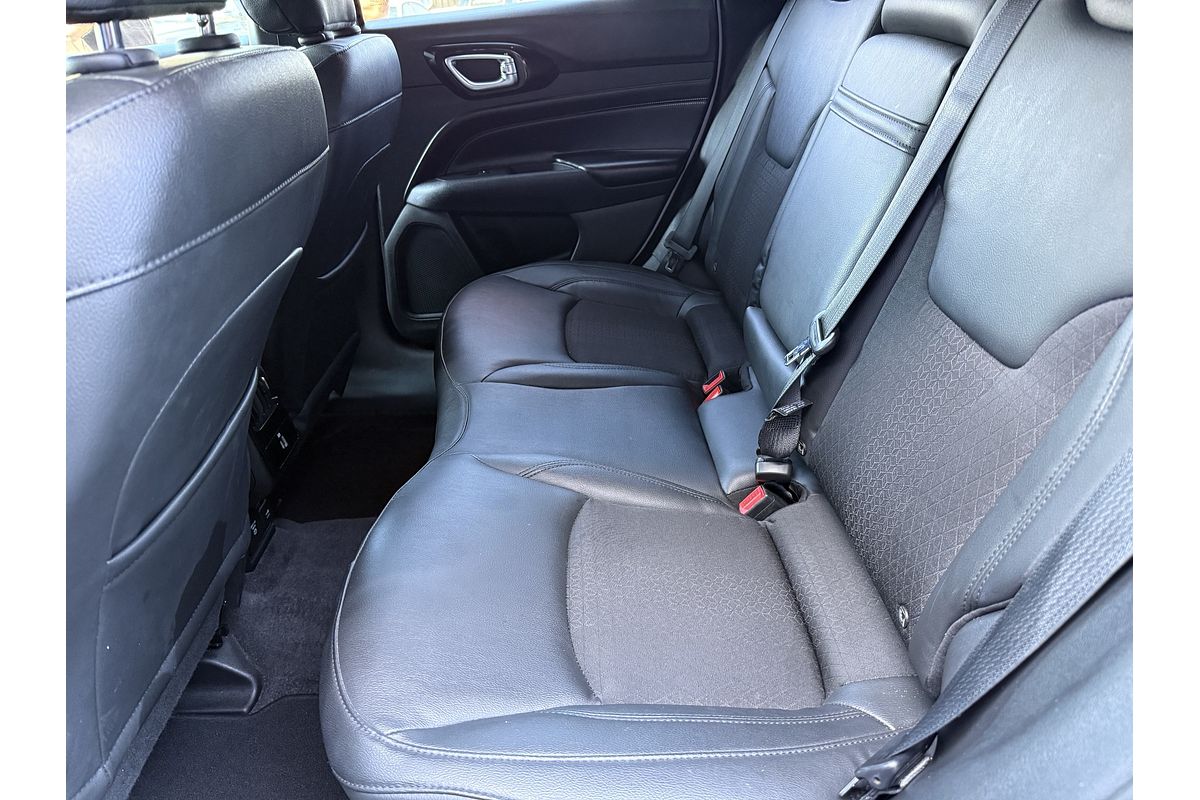 2022 Jeep Compass Night Eagle M6