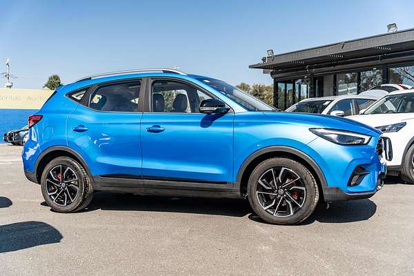 2022 MG ZST Essence