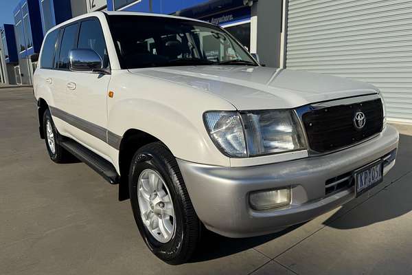 2005 Toyota Landcruiser Sahara UZJ100R