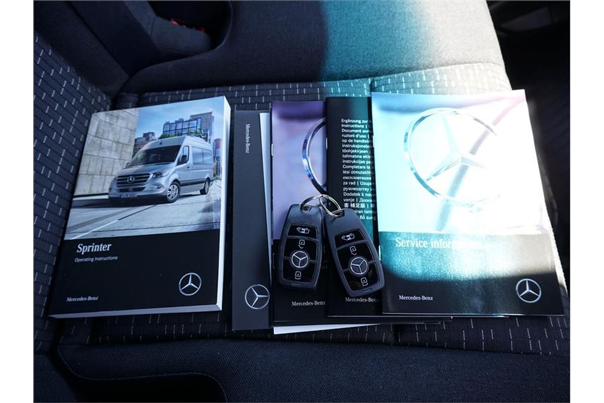 2022 Mercedes-Benz Sprinter 315CDI VS30