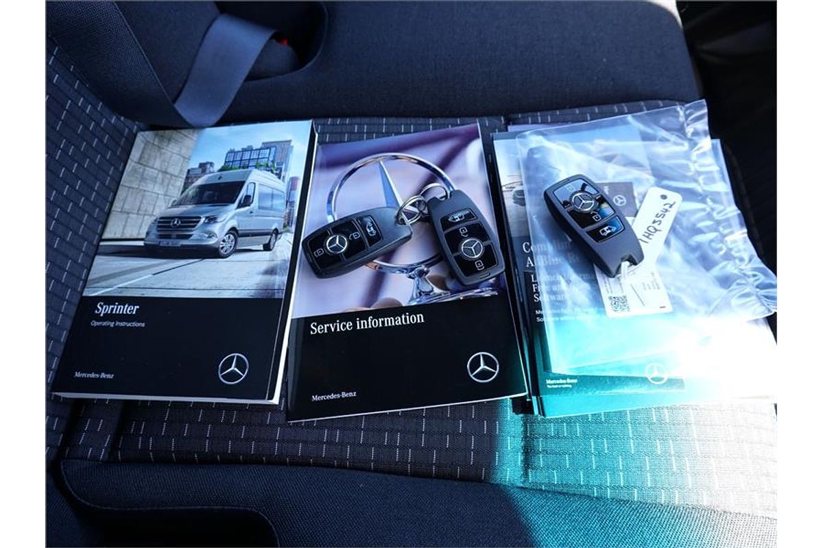 2022 Mercedes-Benz Sprinter 315CDI VS30 LWB