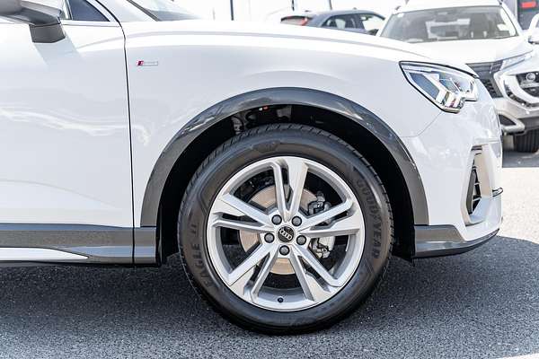 2022 Audi Q3 35 TFSI S Line F3