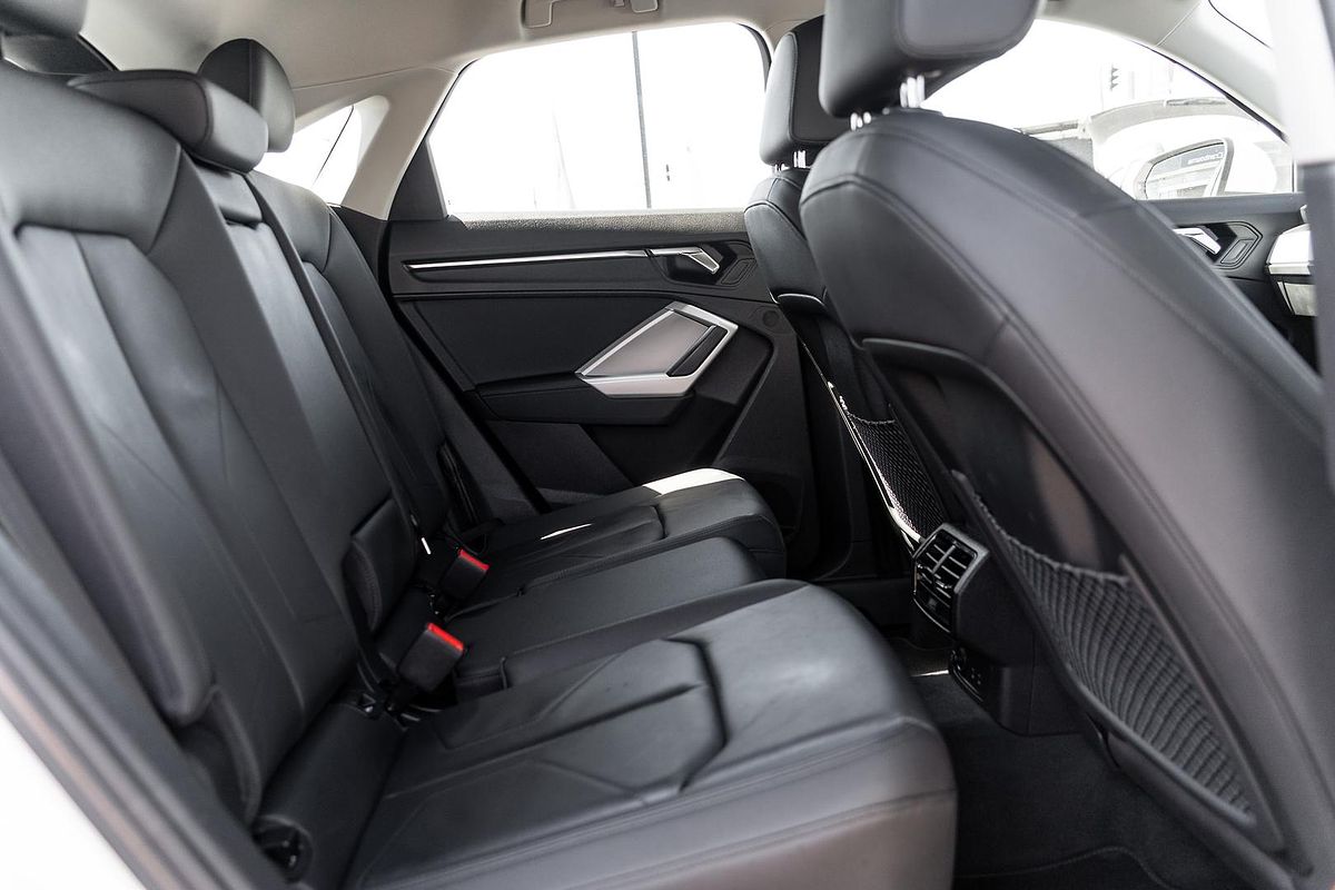 2022 Audi Q3 35 TFSI S Line F3