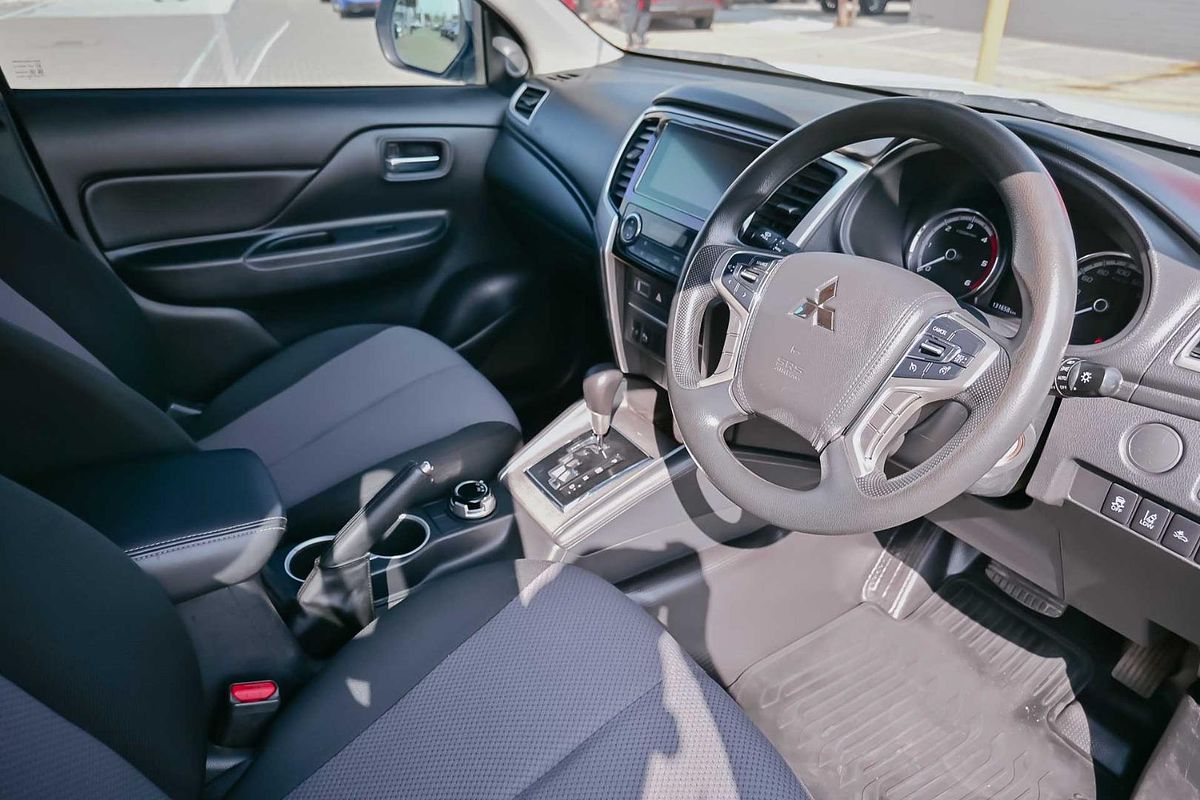2019 Mitsubishi Triton GLX+ MR 4X4