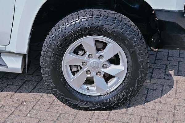 2019 Mitsubishi Triton GLX+ MR 4X4