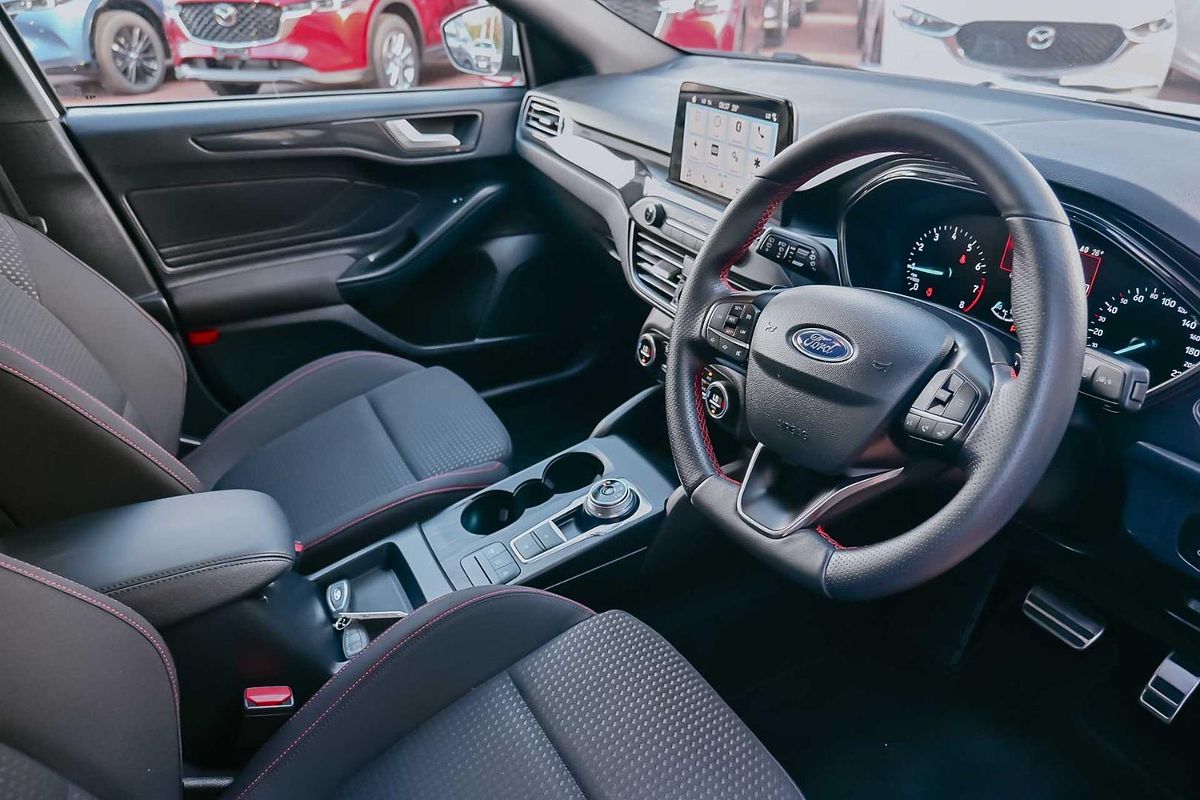 2019 Ford Focus ST-Line SA