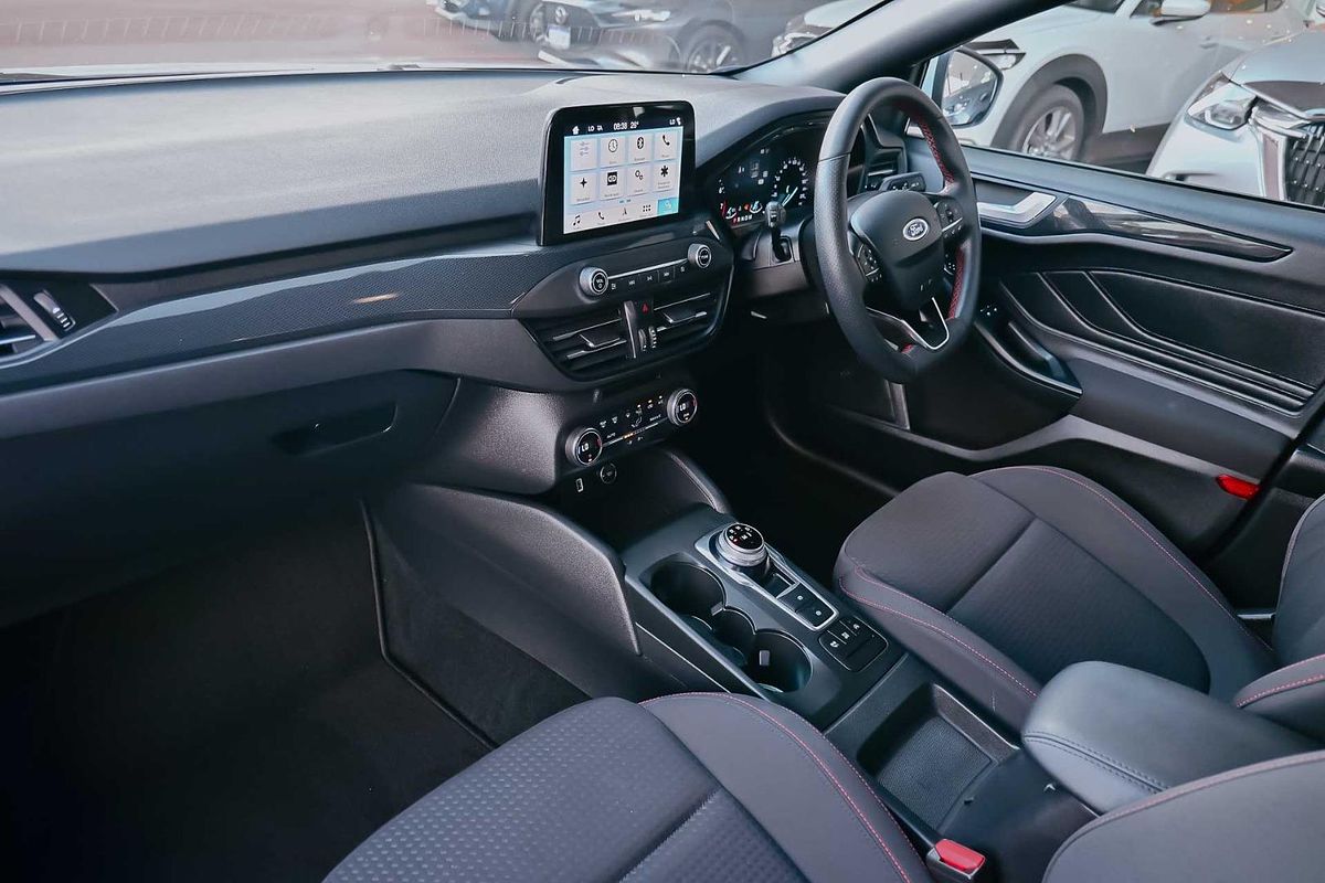 2019 Ford Focus ST-Line SA