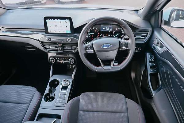 2019 Ford Focus ST-Line SA