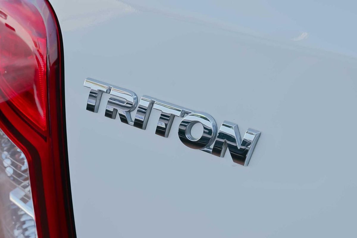 2020 Mitsubishi Triton GLS Premium MR 4X4