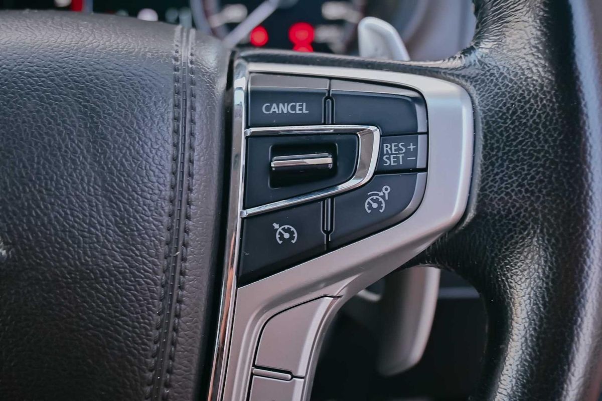 2020 Mitsubishi Triton GLS Premium MR 4X4