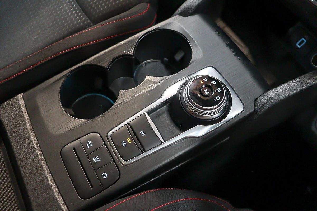 2018 Ford Focus ST-Line SA