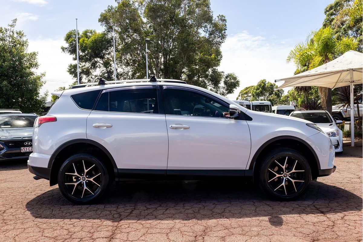 2017 Toyota RAV4 GXL ASA44R
