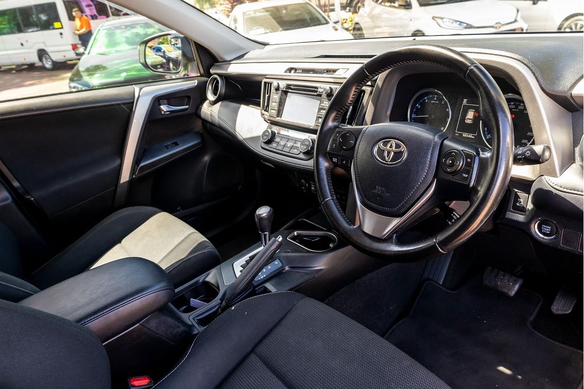2017 Toyota RAV4 GXL ASA44R