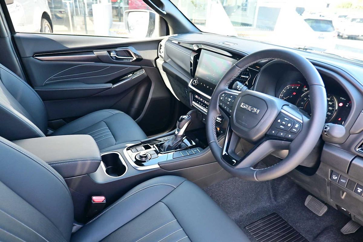 2025 Isuzu MU-X