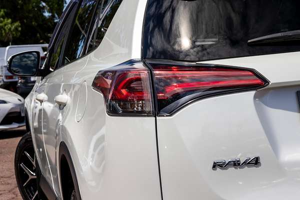 2017 Toyota RAV4 GXL ASA44R