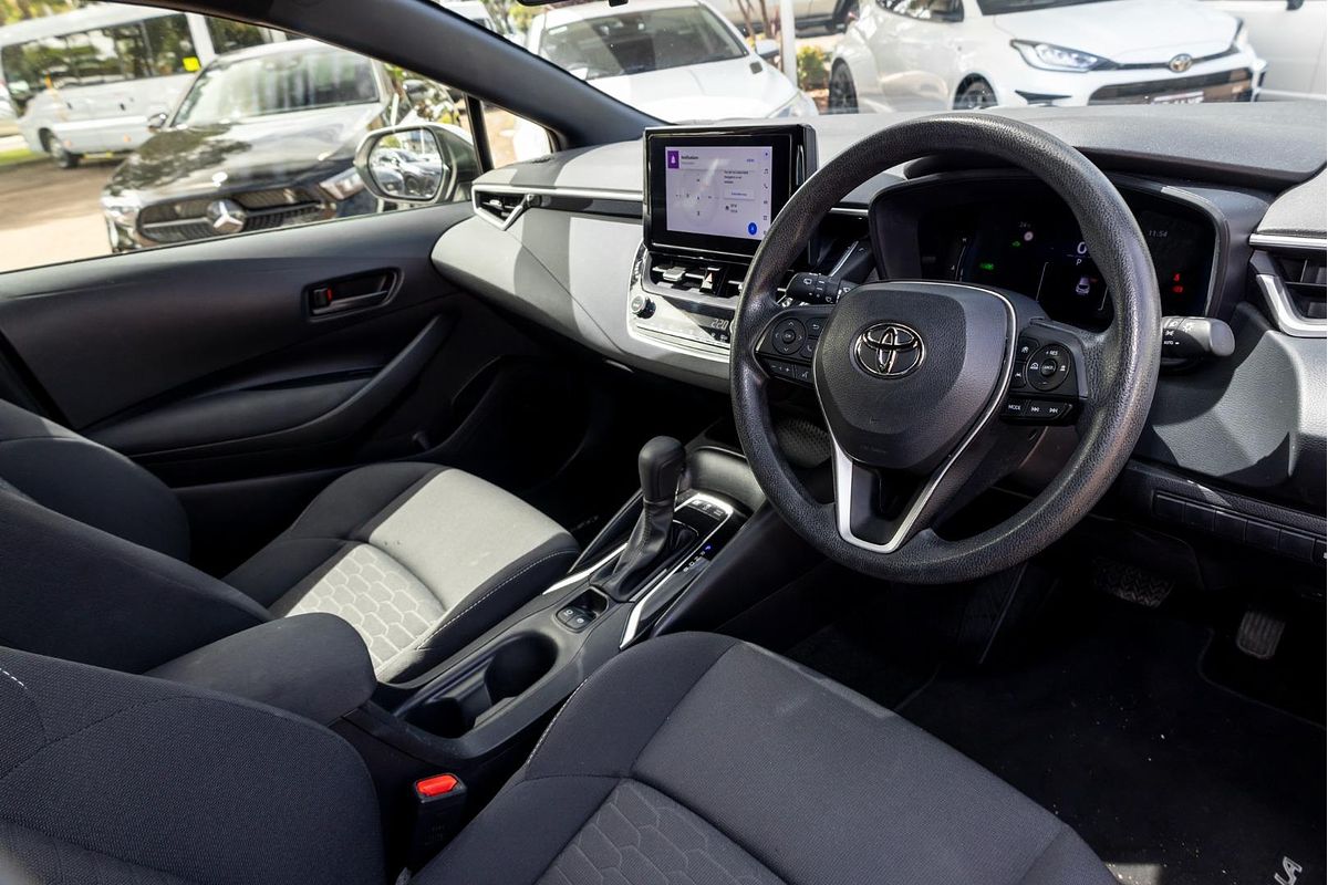 2022 Toyota Corolla Ascent Sport Hybrid ZWE211R