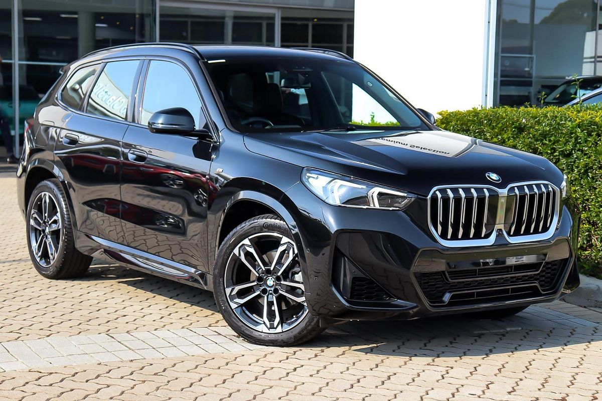 2023 BMW X1 xDrive20i U11