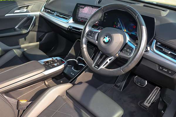 2023 BMW X1 xDrive20i U11