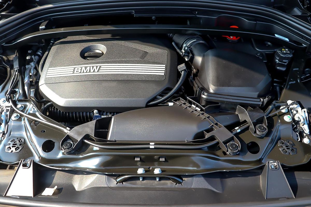 2023 BMW X1 xDrive20i U11