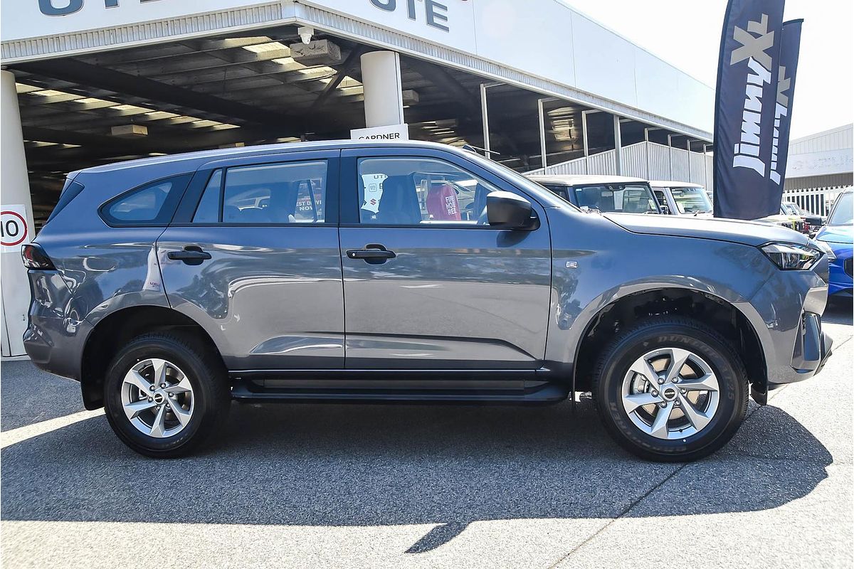 2025 Isuzu MU-X LS-M