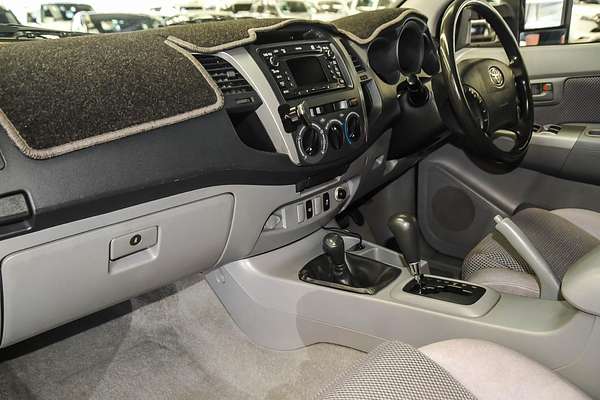2011 Toyota Hilux SR5 KUN26R 4X4