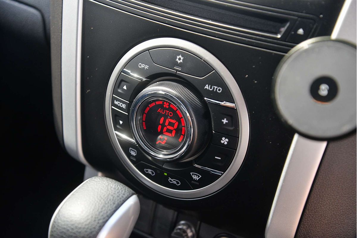 2021 Isuzu MU-X LS-U