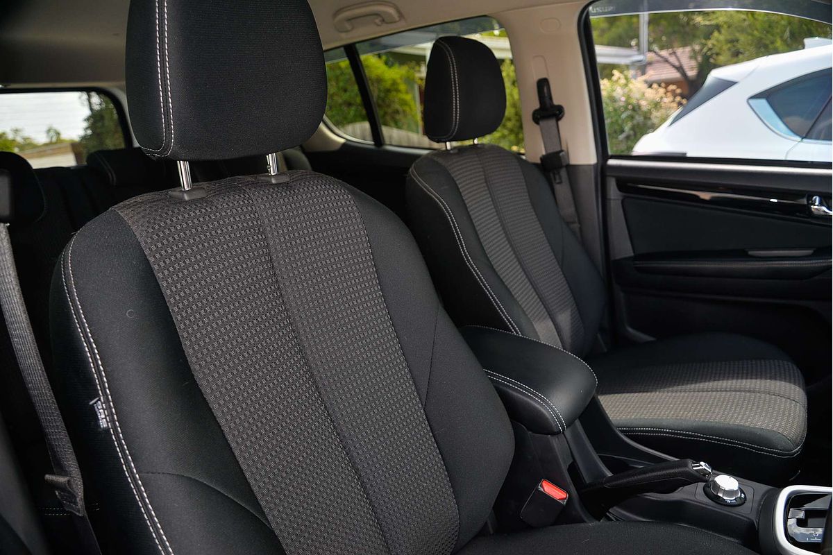 2021 Isuzu MU-X LS-U