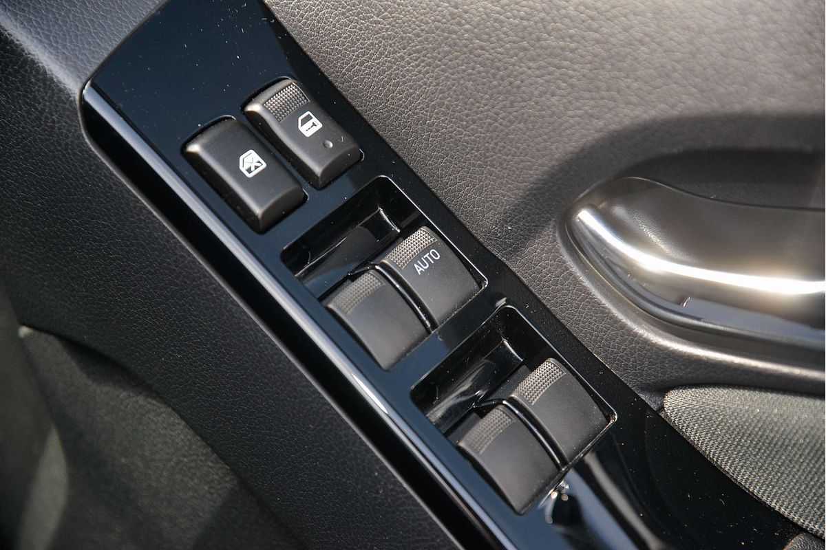 2021 Isuzu MU-X LS-U