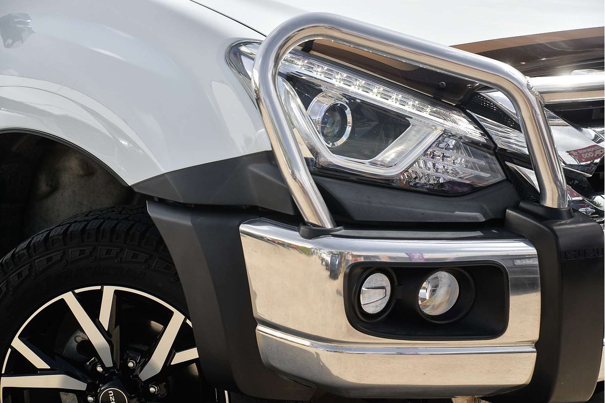 2021 Isuzu MU-X LS-U