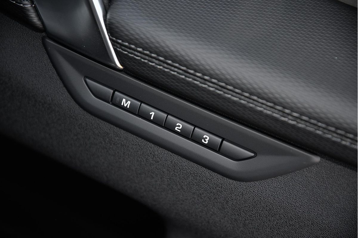 2024 Land Rover Discovery Sport P250 Dynamic SE L550