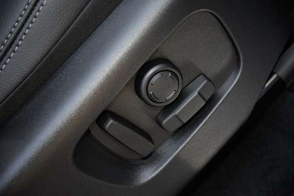 2024 Land Rover Discovery Sport P250 Dynamic SE L550