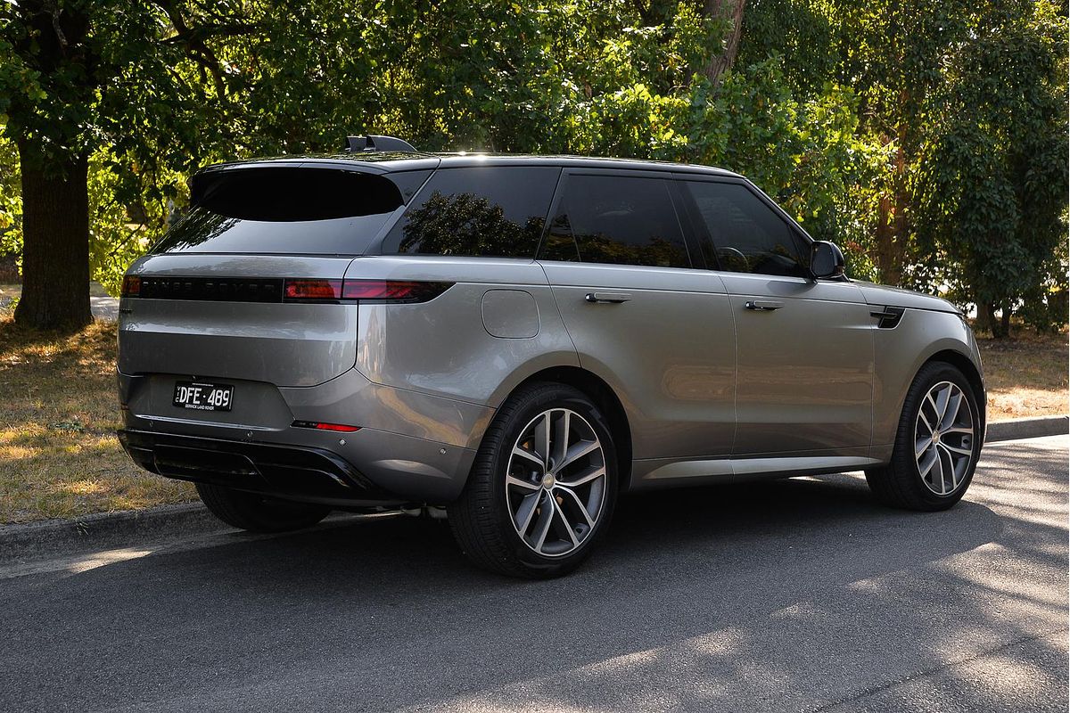 2024 Land Rover Range Rover Sport D300 Dynamic SE L461