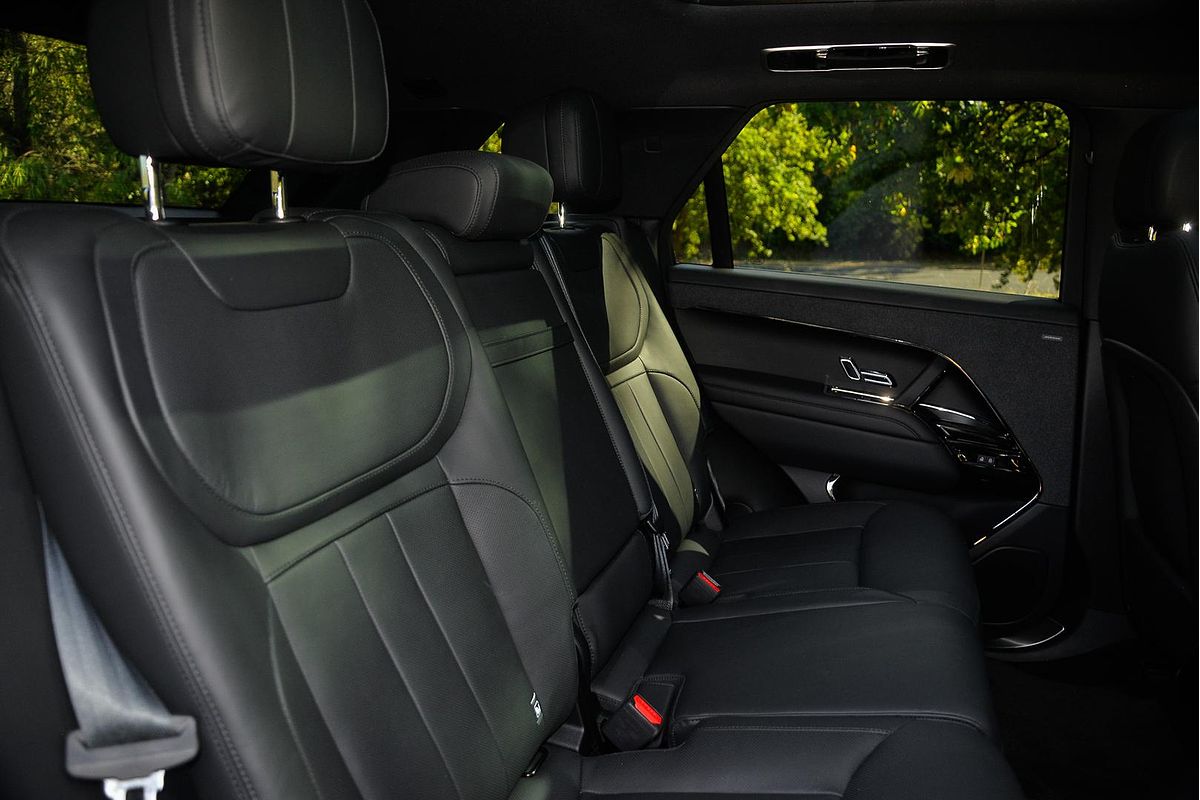 2024 Land Rover Range Rover Sport D300 Dynamic SE L461