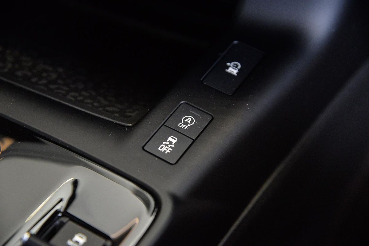2024 Jaguar E-PACE P250 R-Dynamic SE X540