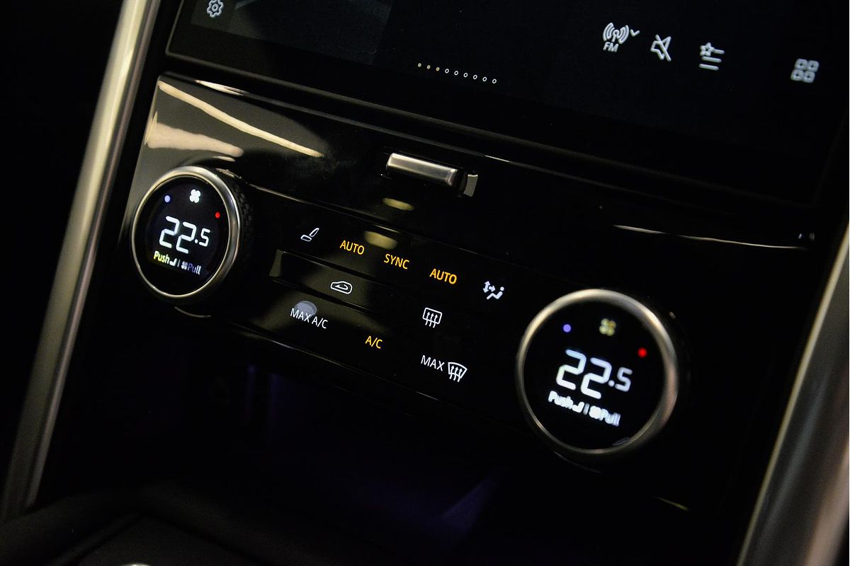 2024 Land Rover Discovery D350 Dynamic HSE Series 5