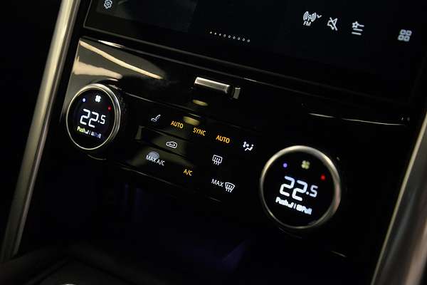 2024 Land Rover Discovery D350 Dynamic HSE Series 5