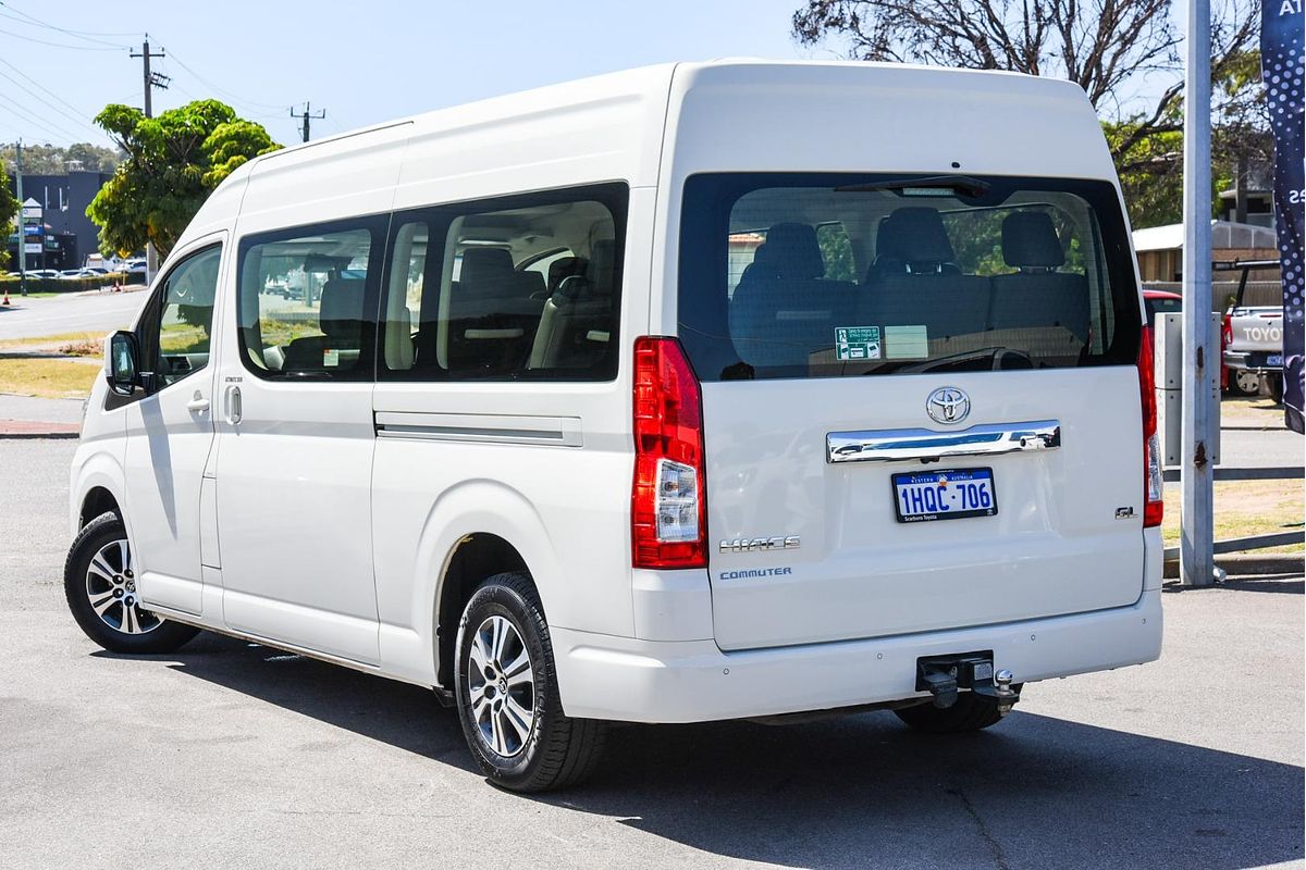 2022 Toyota Hiace Commuter GL GDH322R